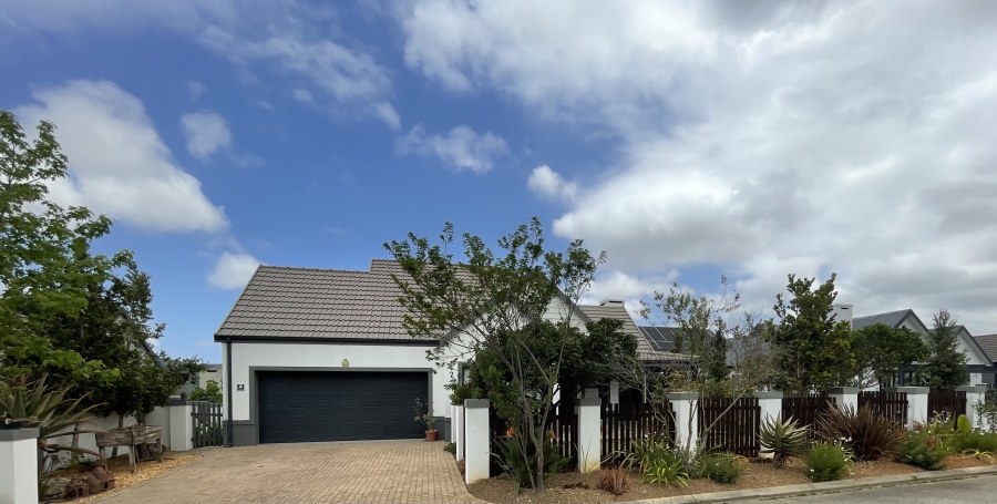 3 Bedroom Property for Sale in Blue Mountain Village Western Cape